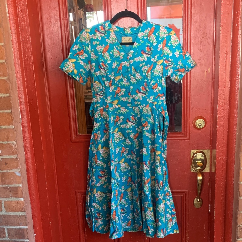 Lindy Bop Blue Floral Midi Dress